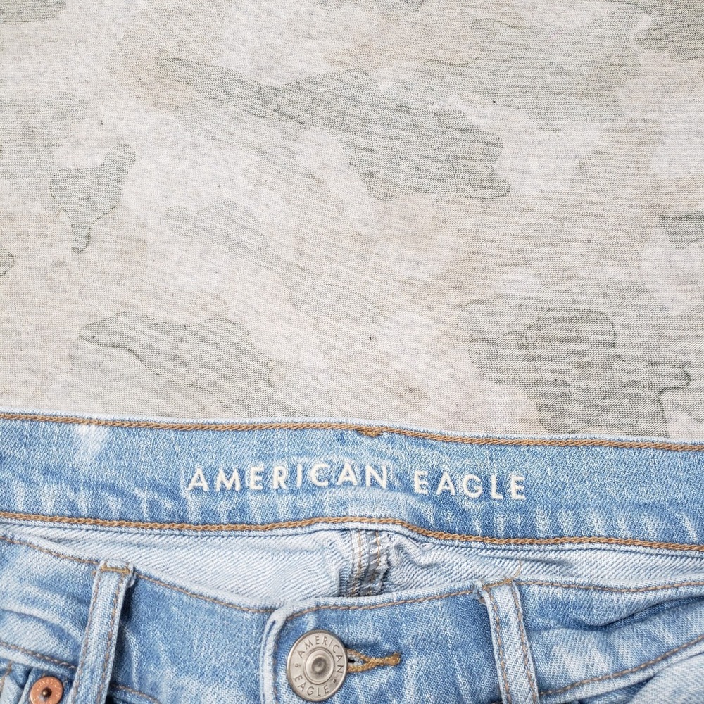 American Eagle Jeans Womens 10 Blue 90's Straight Distressed Denim Light Wash - Picture 6 of 12